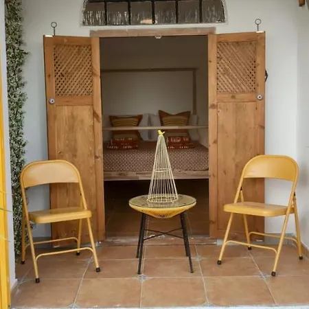 Bohemian 2 Bed Amarillo * Agua Amarga (Almeria)